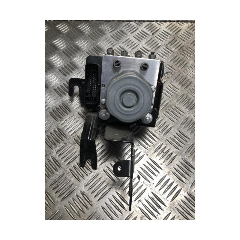Bloc ABS (freins anti-blocage) DACIA DUSTER 2 PHASE 1 d’occasion