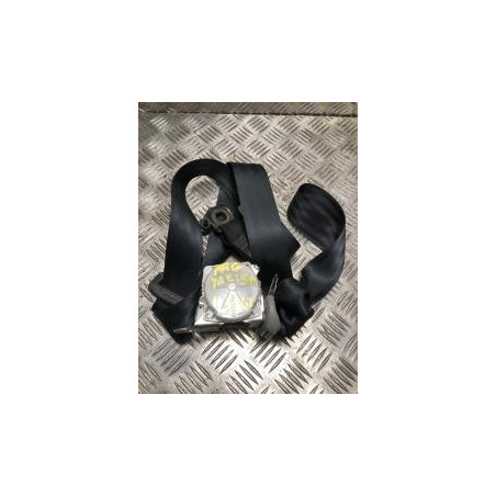 Ceinture arriere gauche TOYOTA YARIS 2 PHASE 1 d’occasion