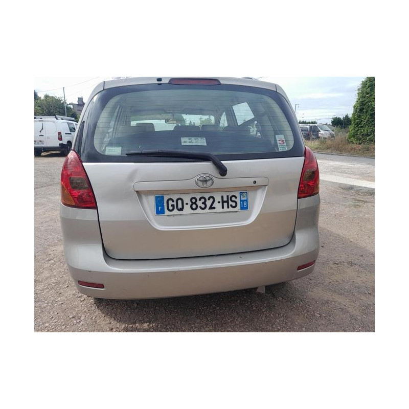 Panneau de porte avant droit TOYOTA COROLLA VERSO 1 d’occasion