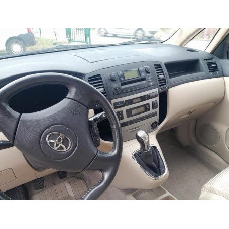 Panneau de porte avant droit TOYOTA COROLLA VERSO 1 d’occasion
