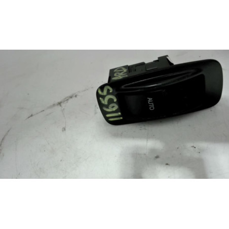 Bouton/Interrupteur TOYOTA COROLLA 10 PHASE 2 d’occasion