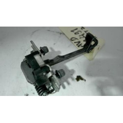 Charniere de porte avant droit PEUGEOT EXPERT 2 d’occasion