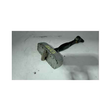 Charniere de porte avant gauche TOYOTA COROLLA 10 PHASE 2 d’occasion