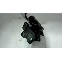 Serrure de hayon TOYOTA COROLLA 10 PHASE 2 d’occasion