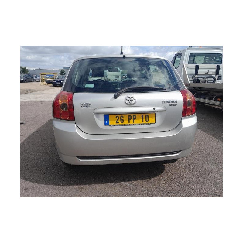 Poignee porte avant gauche TOYOTA COROLLA 10 PHASE 2 d’occasion