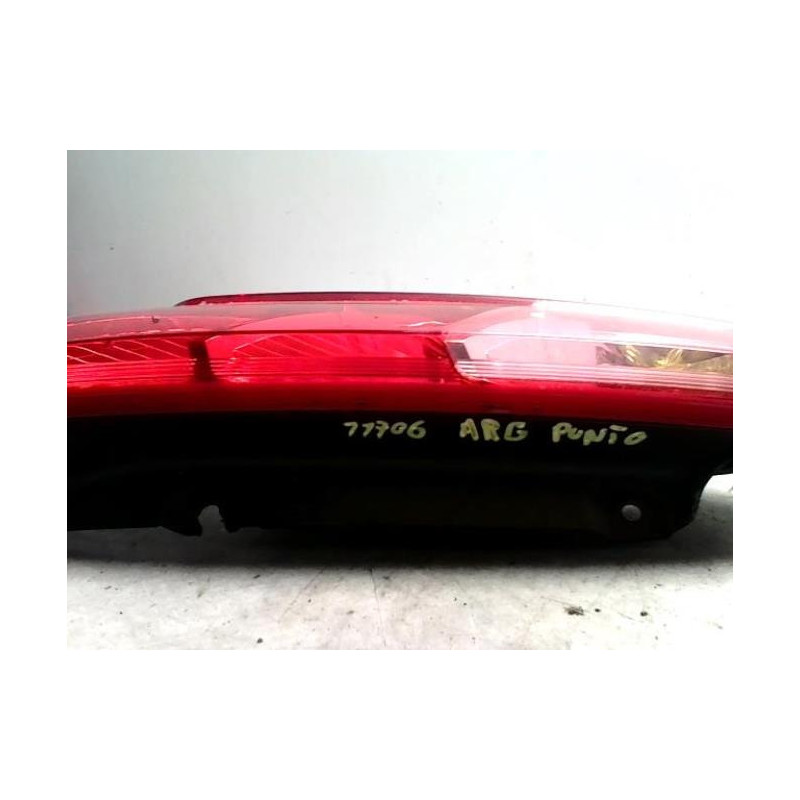 Feu arriere principal gauche (feux) FIAT GRANDE PUNTO d’occasion