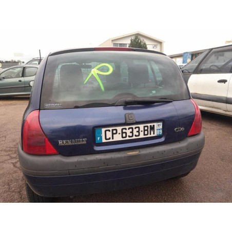 Interrupteur de leve vitre avant gauche RENAULT CLIO 2 PHASE 1 d’occasion