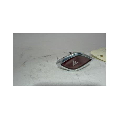 Bouton de warning CITROEN C3 2 PHASE 1 d’occasion