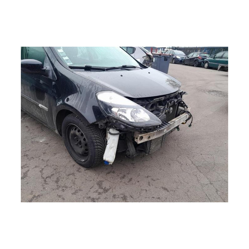 Commande autoradio RENAULT CLIO 3 PHASE 2 BREAK d’occasion