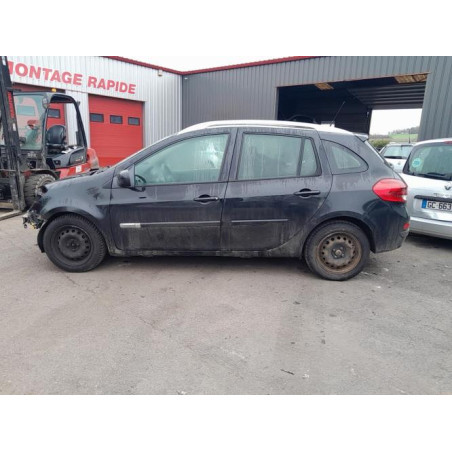Commande autoradio RENAULT CLIO 3 PHASE 2 BREAK d’occasion