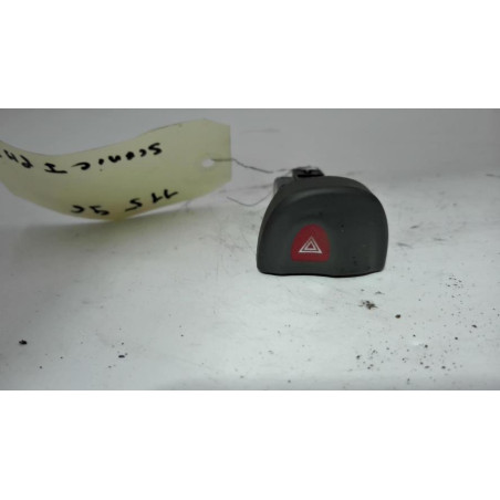 Bouton de warning RENAULT SCENIC 1 PHASE 2 d’occasion