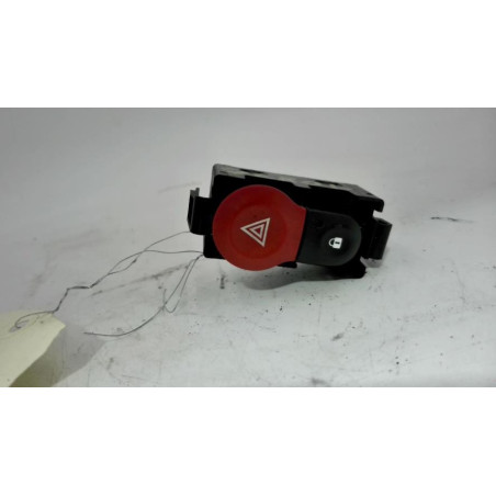 Bouton de warning RENAULT KANGOO 2 PHASE 1 d’occasion