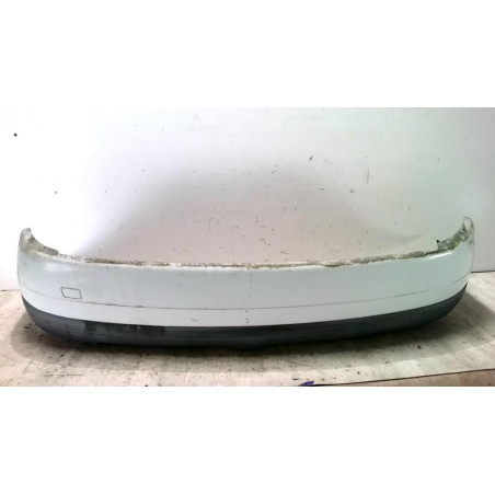 Pare choc arriere RENAULT CLIO 2 PHASE 1 d’occasion