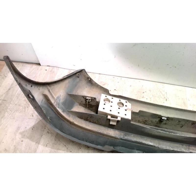 Pare choc arriere RENAULT CLIO 2 PHASE 1 d’occasion