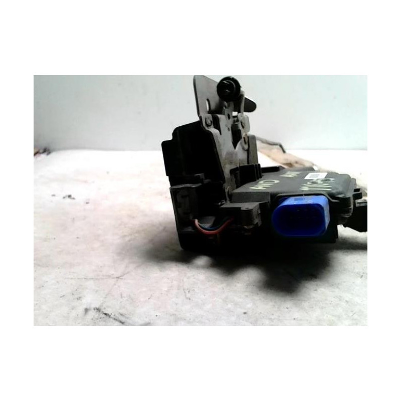 Serrure avant droit AUDI A3 2 PHASE 1 d’occasion