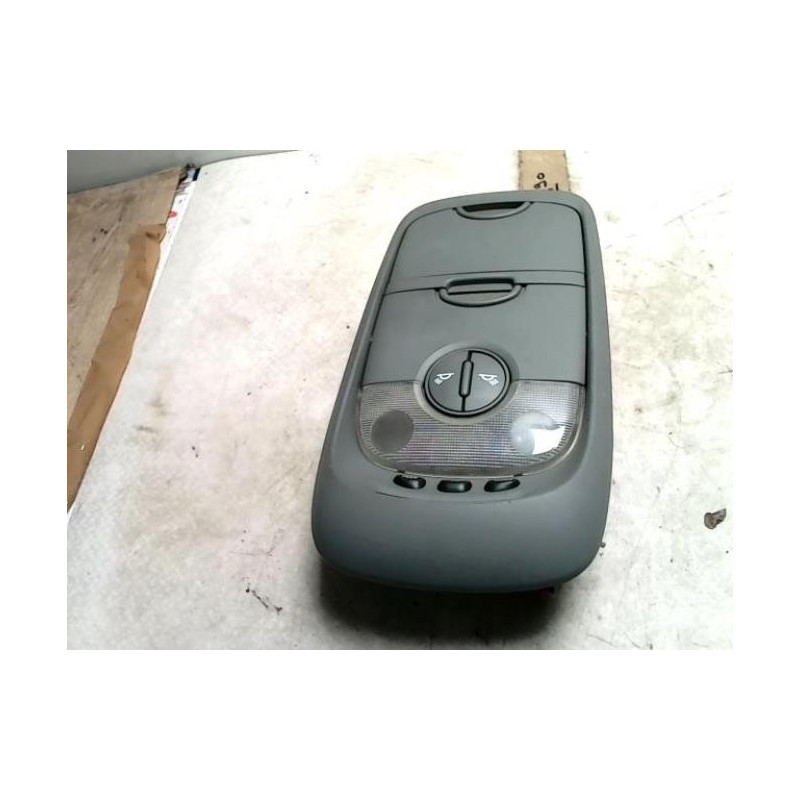 Eclairage de plafonnier KIA SORENTO 1 PHASE 1 d’occasion