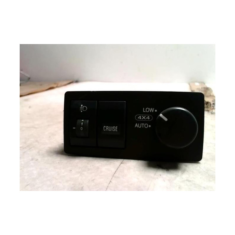 Commande de reglage hauteur de phare KIA SORENTO 1 PHASE 1 d’occasion