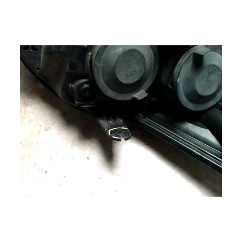 Optique avant principal gauche (feux)(phare) FORD FOCUS 2 PHASE 2 d’occasion