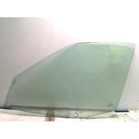 Vitre avant gauche PEUGEOT 306 PHASE 2 d’occasion