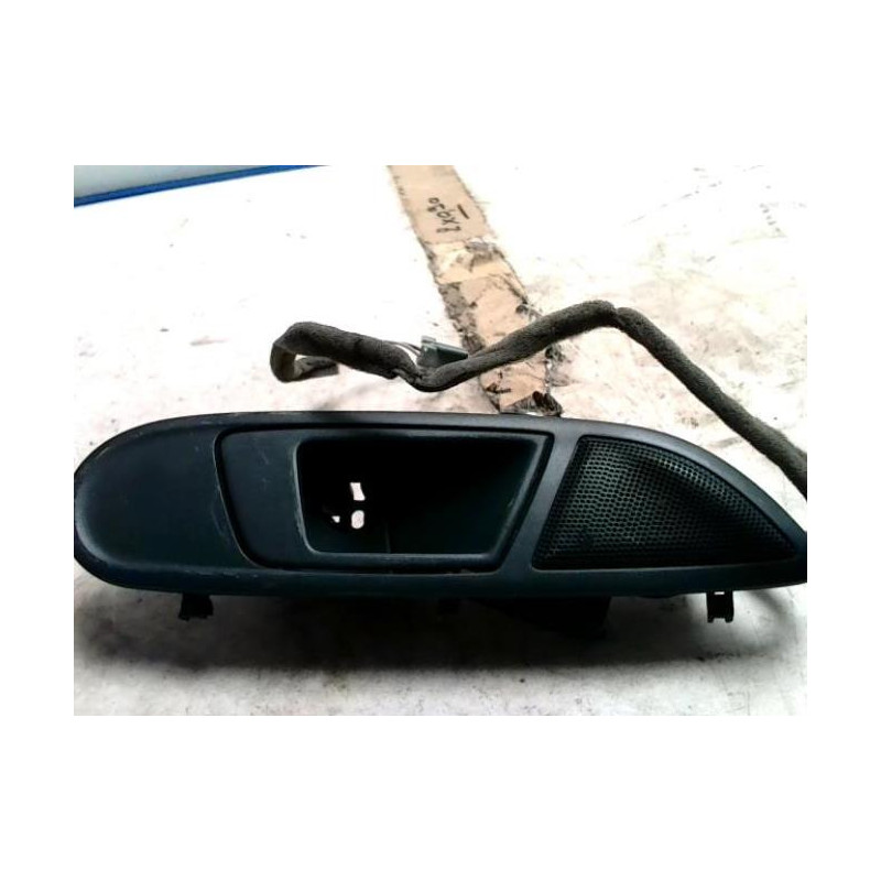 Poignee interieur avant droit FORD FIESTA 6 PHASE 1 d’occasion