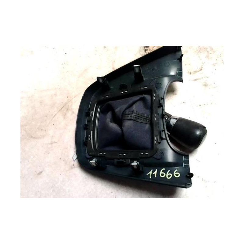 Soufflet de levier de vitesse FORD FIESTA 6 PHASE 1 d’occasion