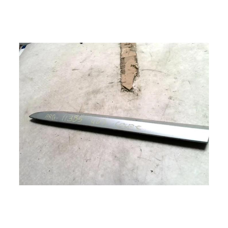 Baguette de porte arriere gauche  PEUGEOT 407 COUPE d’occasion