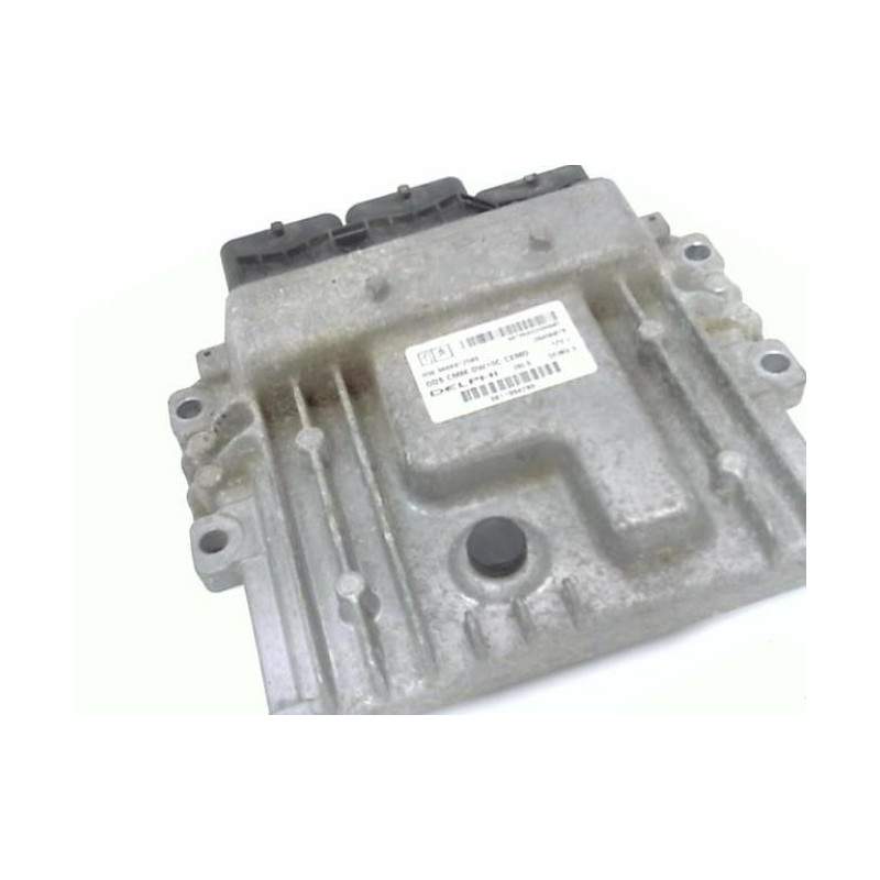 Calculateur moteur PEUGEOT EXPERT 2 d’occasion