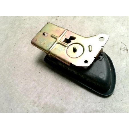 Poignee interieur avant gauche KIA SORENTO 1 PHASE 1 d’occasion