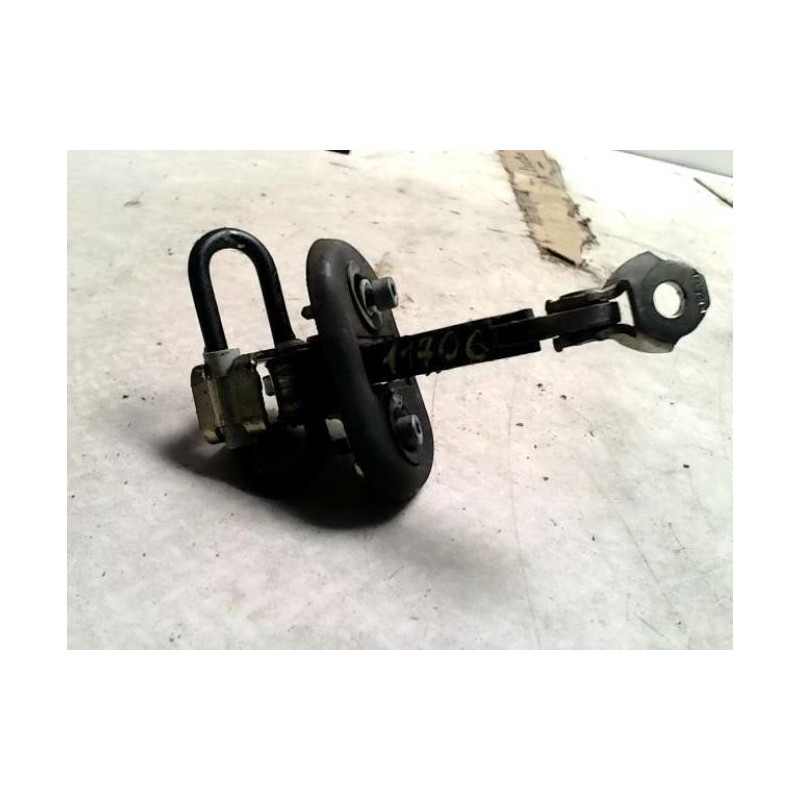 Tirant de porte avant droit FIAT GRANDE PUNTO d’occasion
