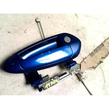 Poignee porte avant droit FIAT GRANDE PUNTO d’occasion