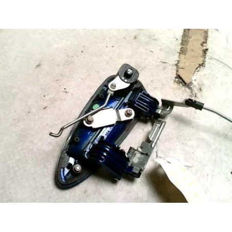 Poignee porte avant gauche FIAT GRANDE PUNTO d’occasion