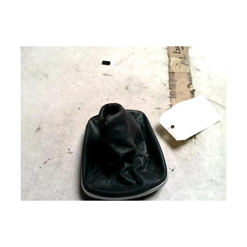 Soufflet de levier de vitesse FIAT GRANDE PUNTO d’occasion