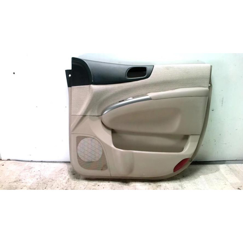 Panneau de porte avant droit KIA CARNIVAL 2 d’occasion