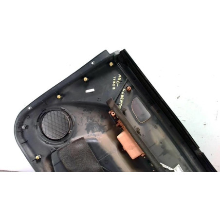 Panneau de porte arriere gauche KIA SORENTO 1 PHASE 1 d’occasion