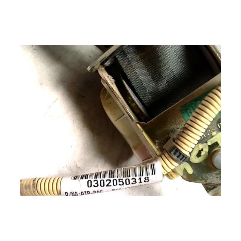Ceinture avant droit KIA SORENTO 1 PHASE 1 d’occasion