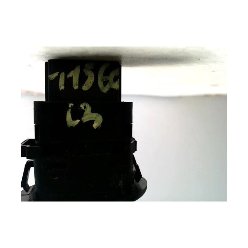 Interrupteur de leve vitre CITROEN C3 1 PHASE 1 d’occasion