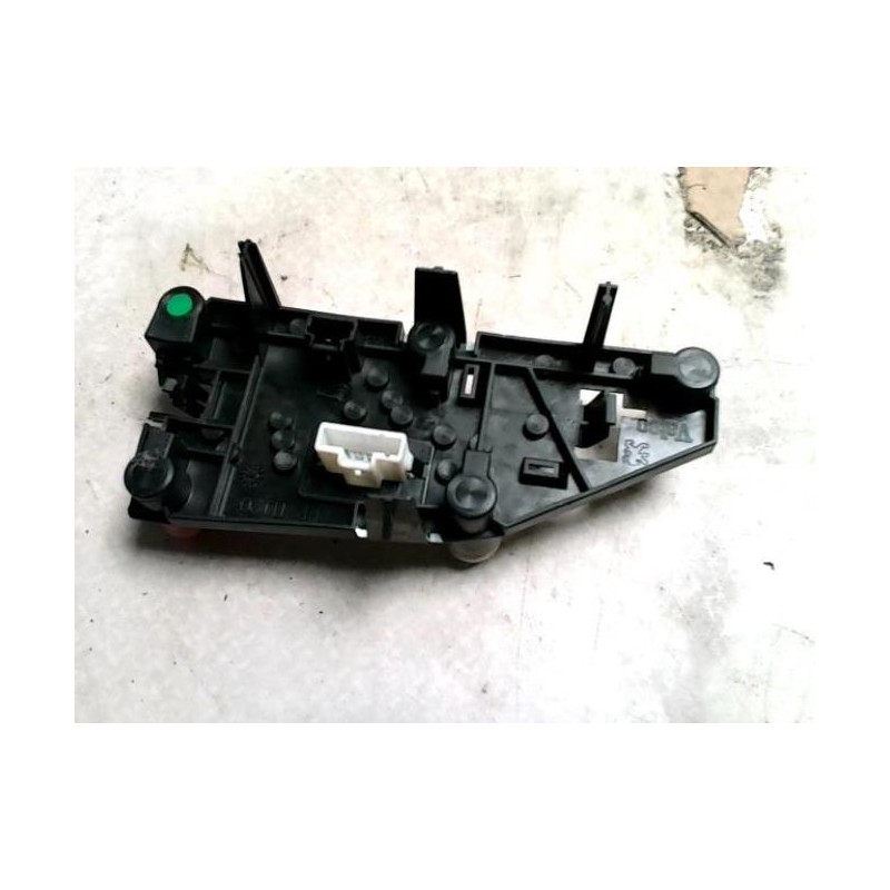 Platine feu arriere gauche PEUGEOT 406 PHASE 2 d’occasion