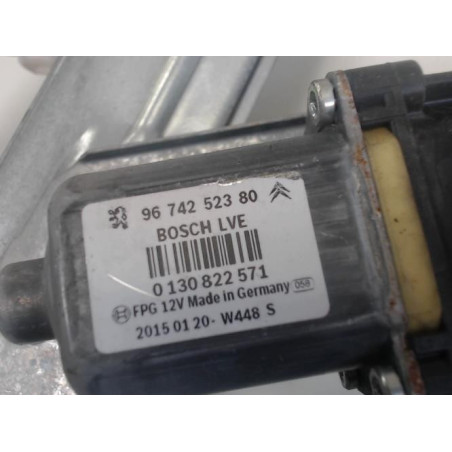 Leve vitre electrique avant droit PEUGEOT 208 1 PHASE 1 d’occasion