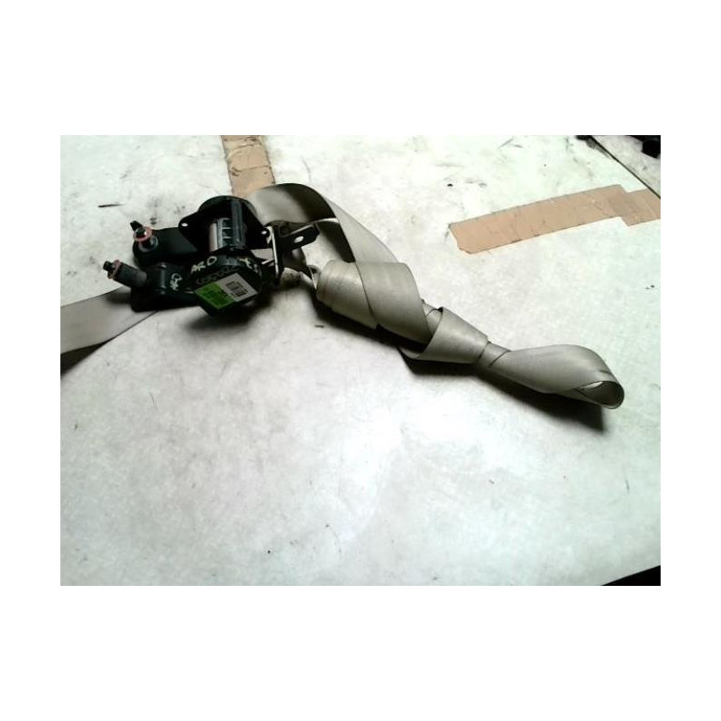 Ceinture arriere droite troisieme ligne KIA CARNIVAL 2 d’occasion