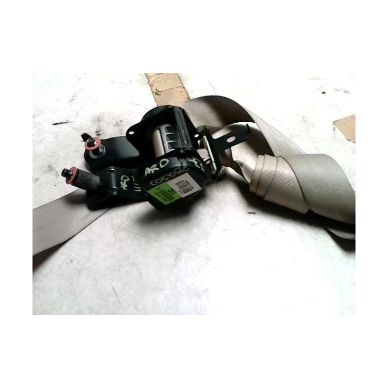 Ceinture arriere droite troisieme ligne KIA CARNIVAL 2 d’occasion