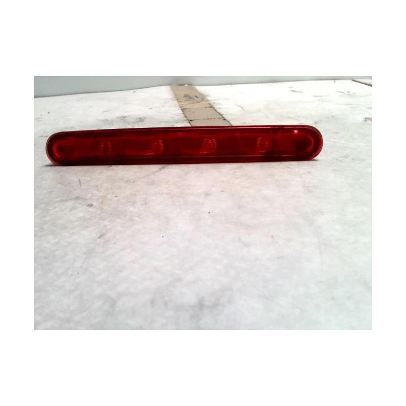 Feu arriere stop central PEUGEOT 207 PHASE 2 d’occasion