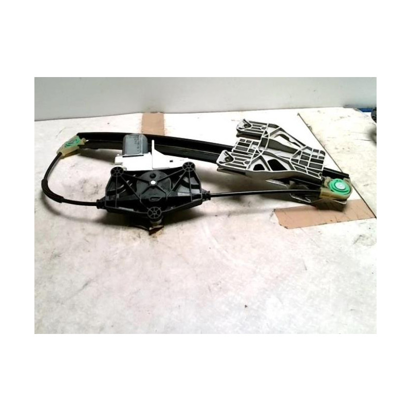Moteur leve vitre arriere droit AUDI A4 3 AVANT PHASE 1 BREAK d’occasion