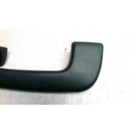 Poignee de maintien arriere gauche AUDI A4 3 AVANT PHASE 1 BREAK d’occasion
