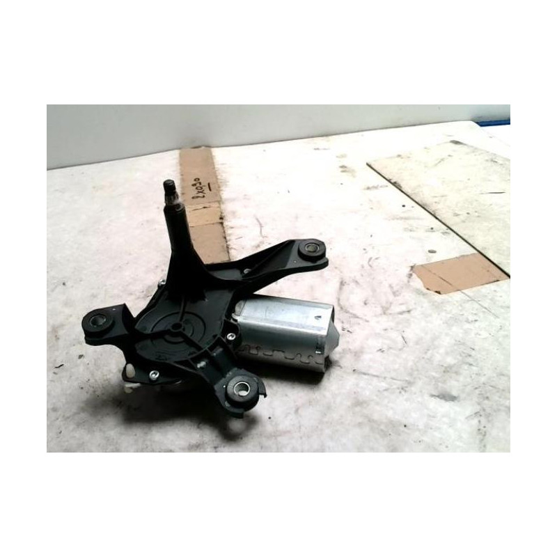 Moteur essuie glace arriere OPEL MERIVA A PHASE 2 d’occasion