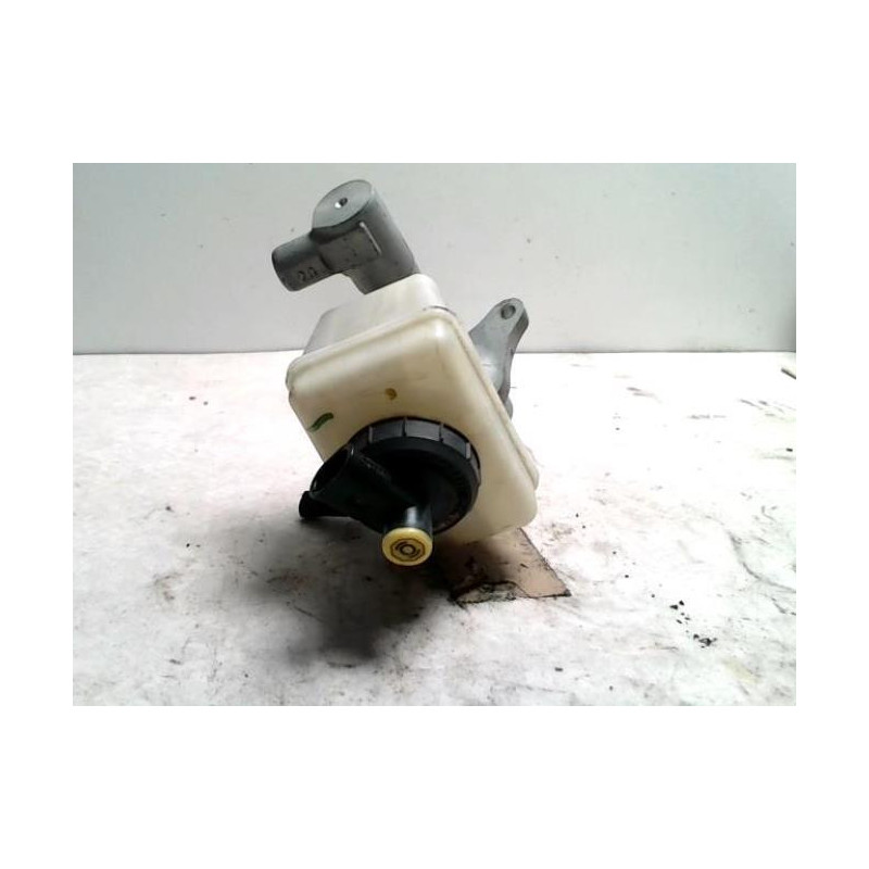 Maitre cylindre (freinage) DACIA SANDERO 1 d’occasion