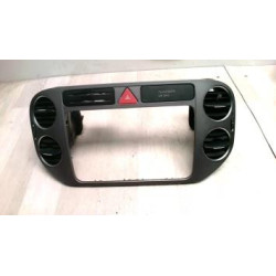 Aerateur tableau de bord VOLKSWAGEN GOLF 5 d’occasion
