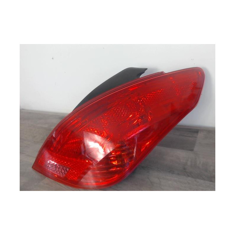 Feu arriere principal droit (feux) PEUGEOT 308 1 PHASE 1 d’occasion
