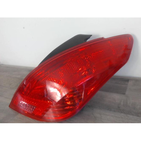 Feu arriere principal droit (feux) PEUGEOT 308 1 PHASE 1 d’occasion