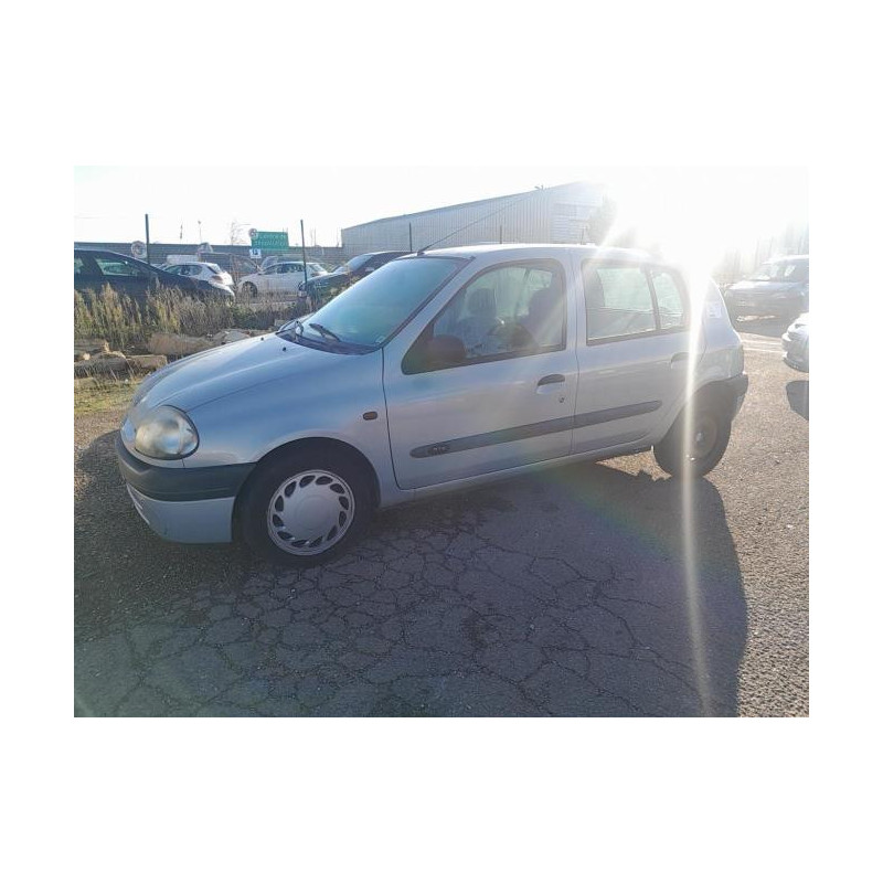 Calculateur RENAULT CLIO 2 PHASE 1 d’occasion