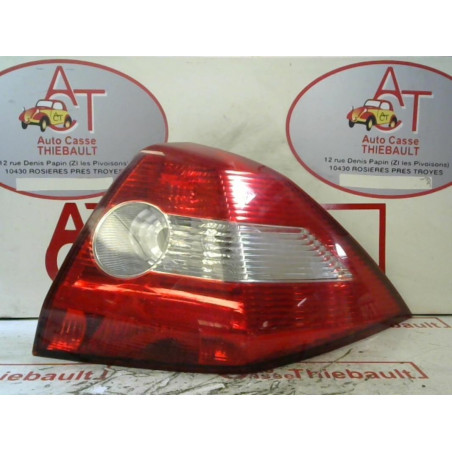 Feu arriere principal droit (feux) RENAULT MEGANE II PHASE 1 CLASSIC d’occasion